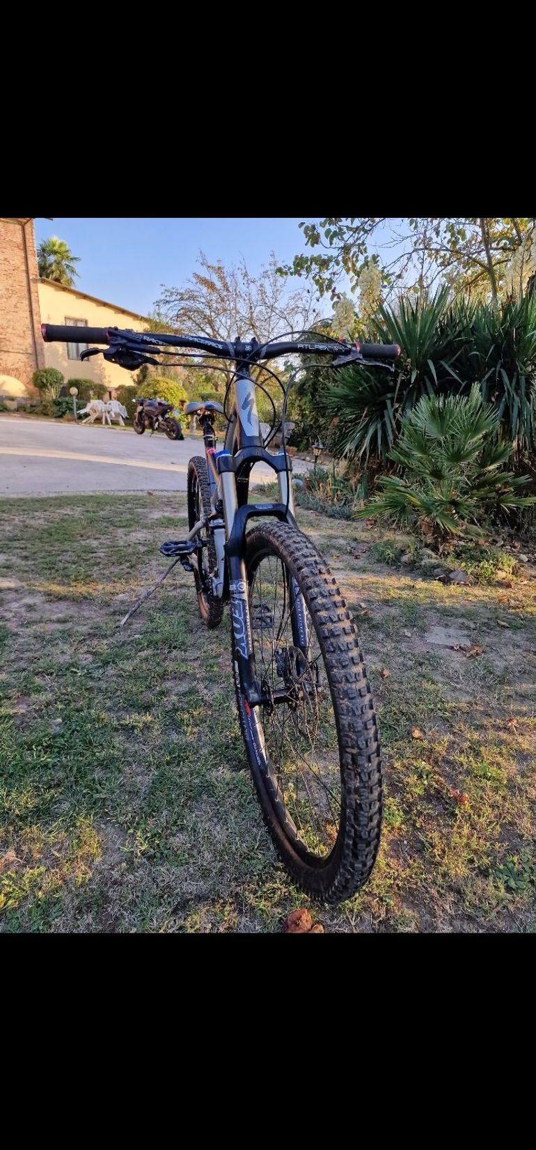 Brugt Specialized Stumpjumper FSR Comp 29 2012 2012 Mountainbike — billede 3 af 3