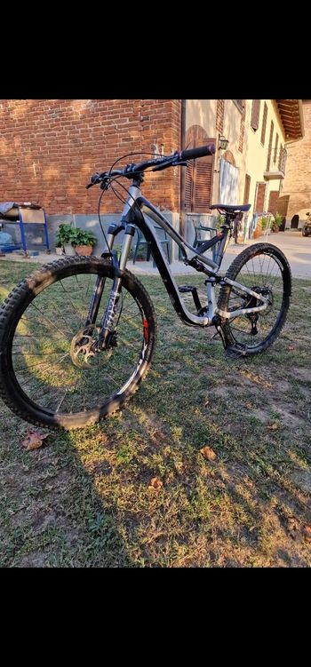 Brugt Specialized Stumpjumper FSR Comp 29 2012 2012 Mountainbike — billede 2 af 3