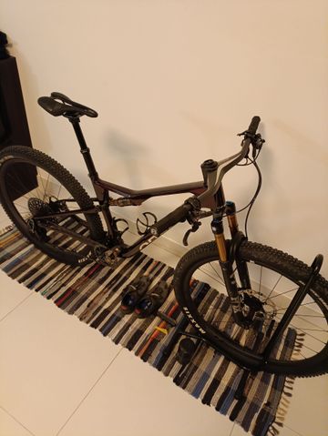 Brugt Orbea OIZ M-TEAM AXS 2024 2024 Mountainbike — billede 3 af 6