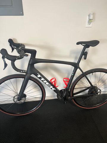 Used Trek Domane SL 5 Gen 4 2024 2024 Road & Gravel, Black — image 3 of 4