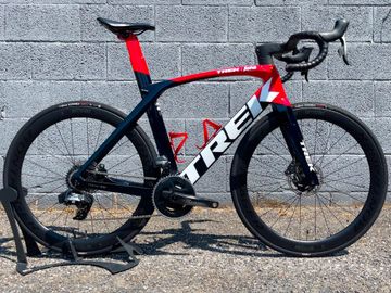 Used Trek SLR 7 2023 Road & Gravel