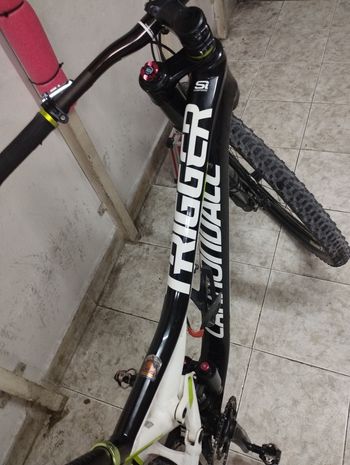 Used Cannondale Trigger 4 2017 2017 Mountainbike, White, 27.5 — image 2 of 8