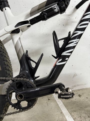 Brugt Canyon Lux World Cup CF 7 2022 2022 Mountainbike — billede 3 af 11