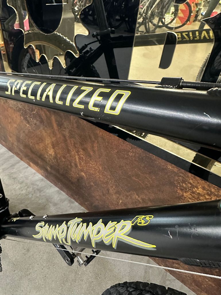 Used Specialized STUMJUMPER FS A1 1996 Mountainbike, Black — image 2 of 6