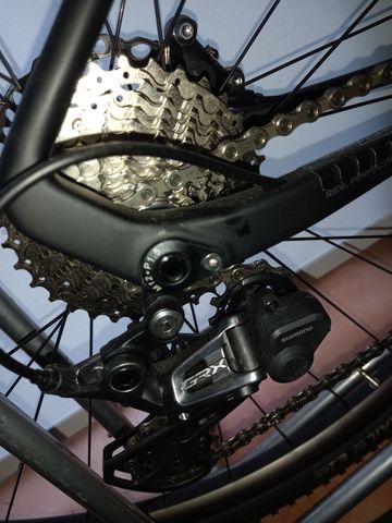 Używany Basso Tera Gravel Shimano GRX 600 2X11 2024 Road & Gravel — zdjęcie 3 z 8