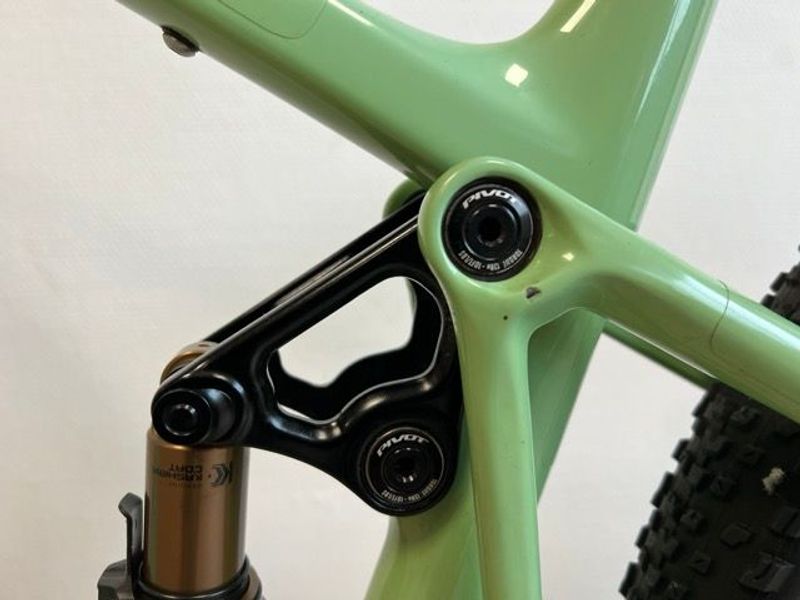 Used Pivot Mach 4 SL Team XX1 AXS 2024 Mountainbike, Green — image 6 of 8