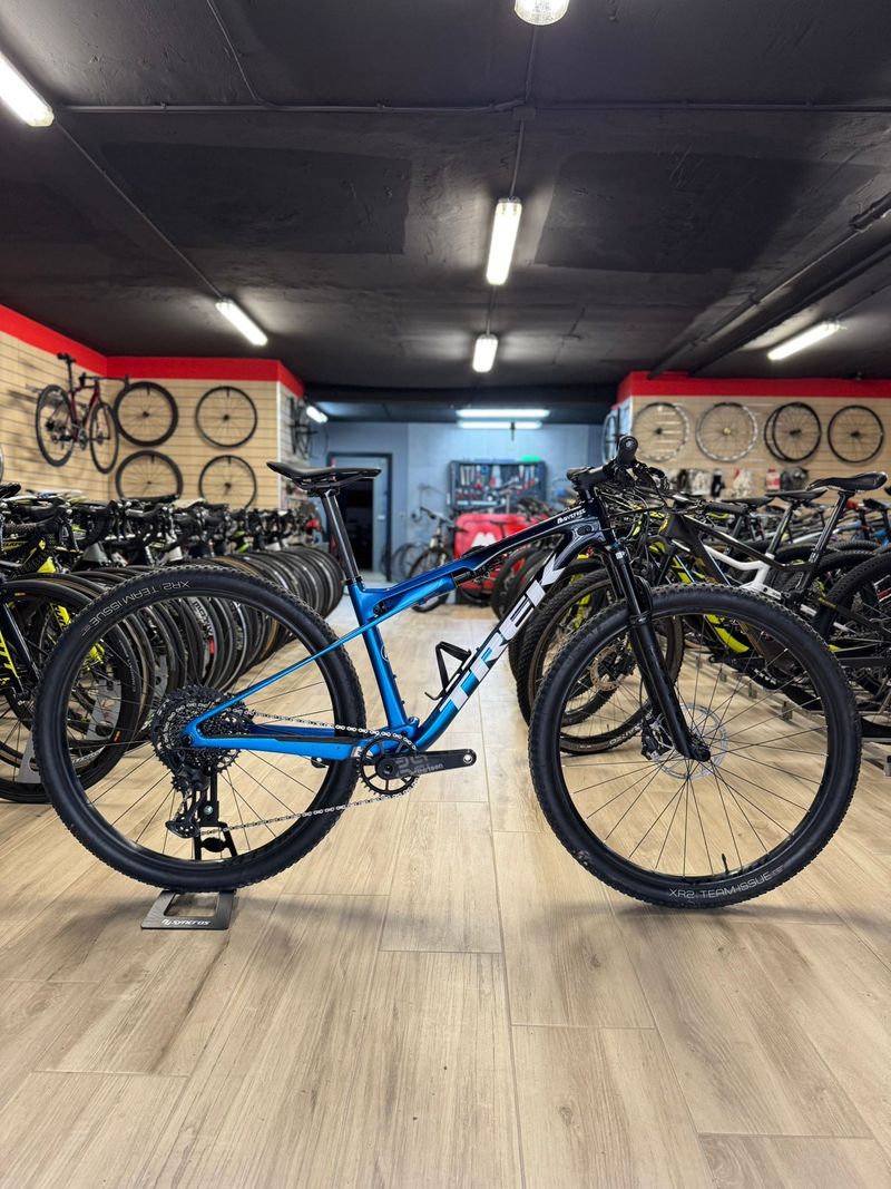 Brugt Trek Supercaliber 9.8 GX Gen 1 2022 2022 MTB