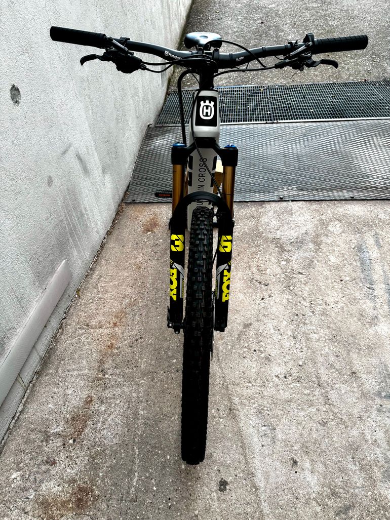 Gebrauchtes Husqvarna mc6 2024 Mountainbike, Weiß, Verschieden — Bild 3 von 3
