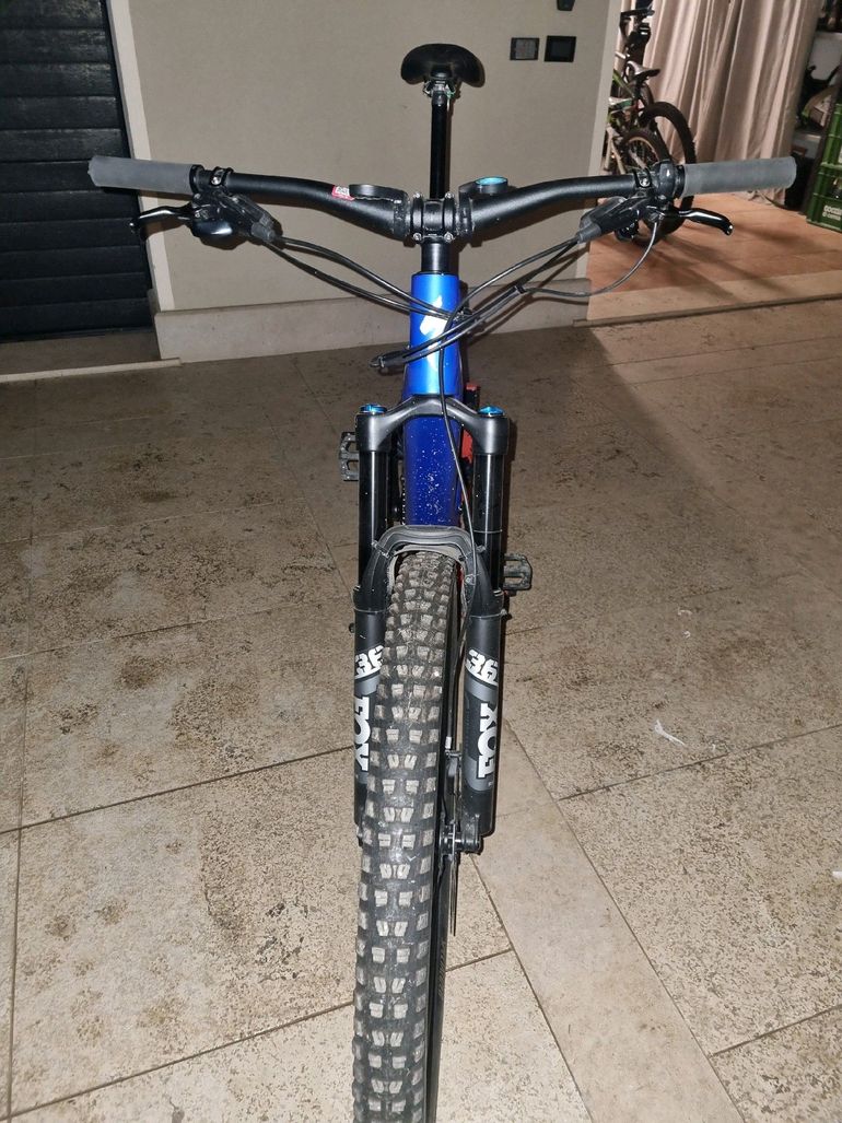 Used Specialized Turbo Levo Alloy 2022 2022 Mountainbike, Blue, 29, 27.5 — image 2 of 4