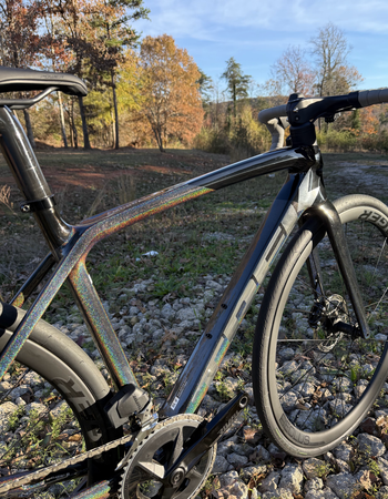 Used Trek Émonda SL 6 eTap 2023 2023 Road & Gravel, Black — image 5 of 6
