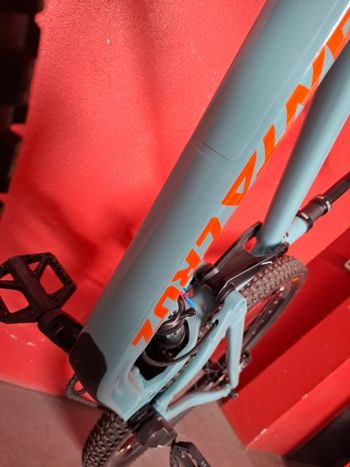 Gebrauchtes Santa Cruz TALLBOY R / AL 2022 Mountainbike, Blau — Bild 2 von 20