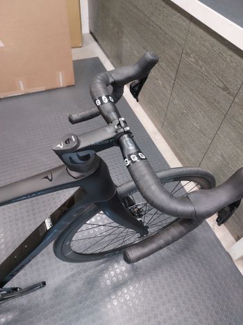 Brugt Pinarello X3 105 Di2 2024 2024 Road & Gravel — billede 4 af 5