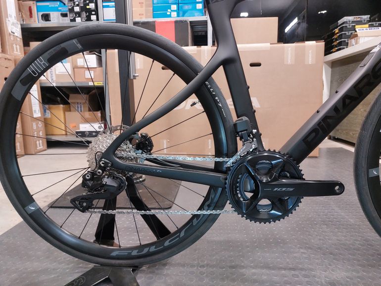 Brugt Pinarello X3 105 Di2 2024 2024 Road & Gravel — billede 2 af 5