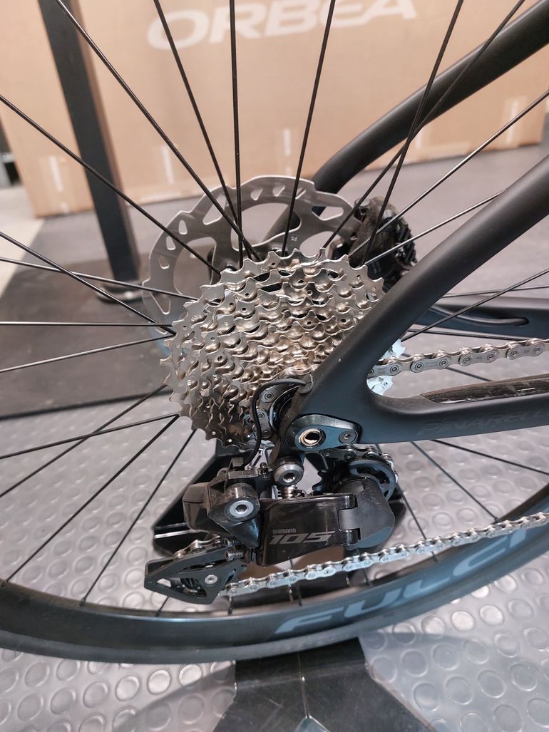 Brugt Pinarello X3 105 Di2 2024 2024 Road & Gravel — billede 3 af 5
