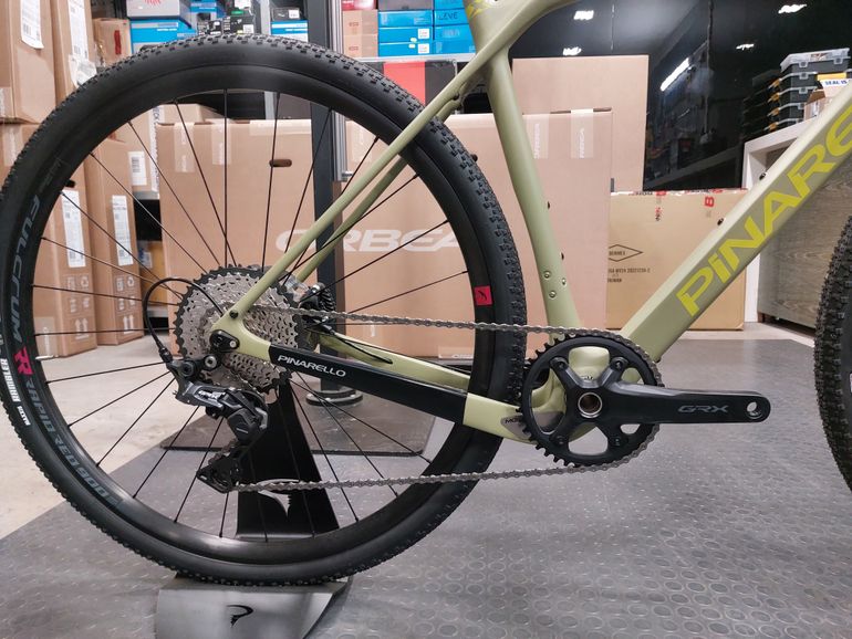 Używany Pinarello Granger X3 Disc 2023 2023 Road & Gravel — zdjęcie 5 z 5