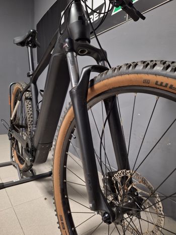 Used CUBE Raction Hybrid One 500 2022 Mountainbike — image 8 of 8