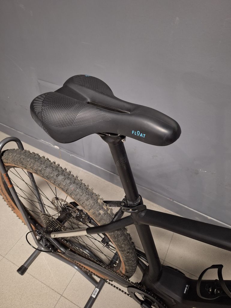 Used CUBE Raction Hybrid One 500 2022 Mountainbike — image 4 of 8