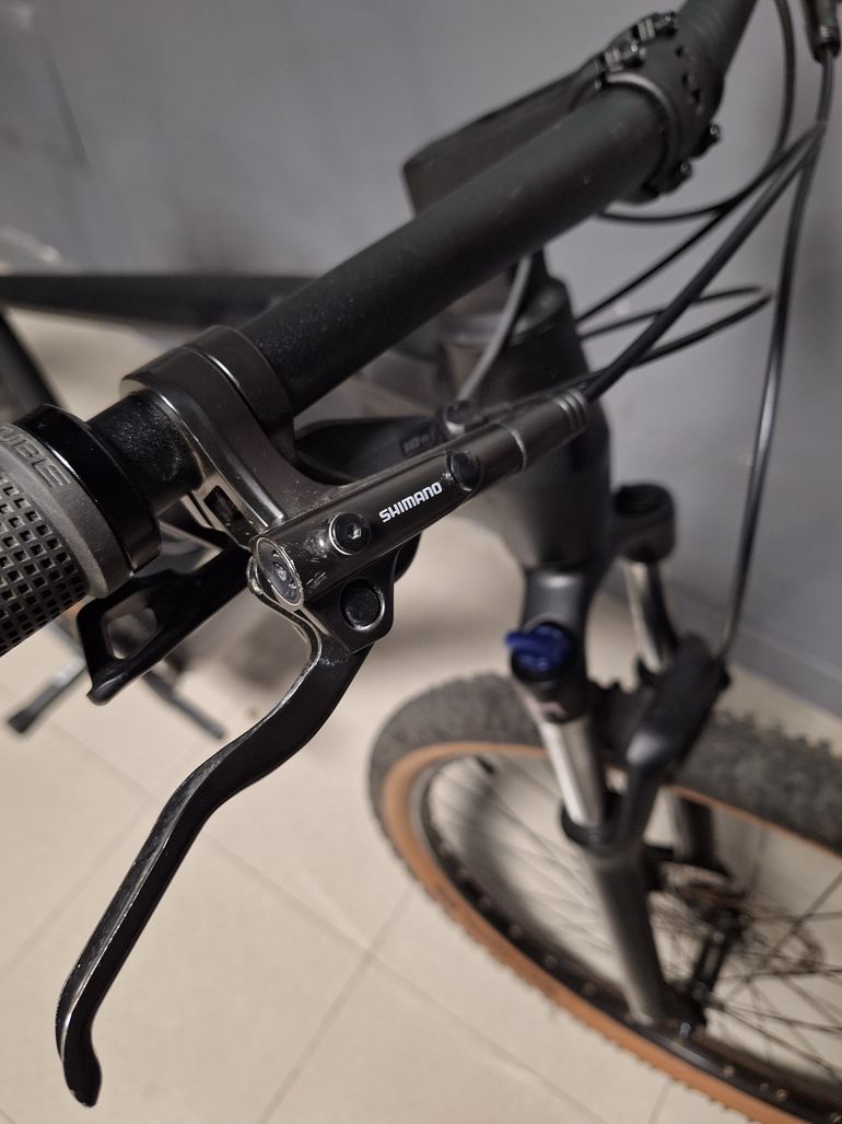 Used CUBE Raction Hybrid One 500 2022 Mountainbike — image 3 of 8