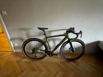 Used Rose ROSE BACKROAD GRX RX810 Di2 2020 Road & Gravel, shop.filter.color.1 — image 1 of 3