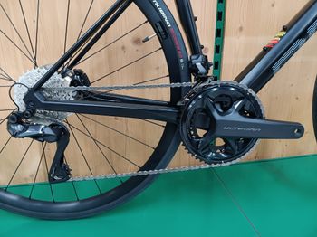 Used BMC Roadmachine THREE 2022 2022 Road & Gravel, Black — image 3 of 3