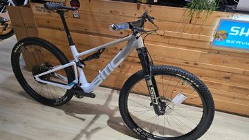 Tweedehands BMC Fourstroke AMP LT ONE 2023 2023 Mountainbike — afbeelding 3 van 3