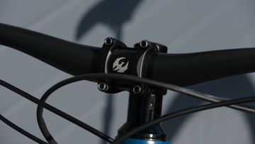 Używany Pivot Shuttle SL Pro X01 2022 2022 Mountainbike — zdjęcie 8 z 13