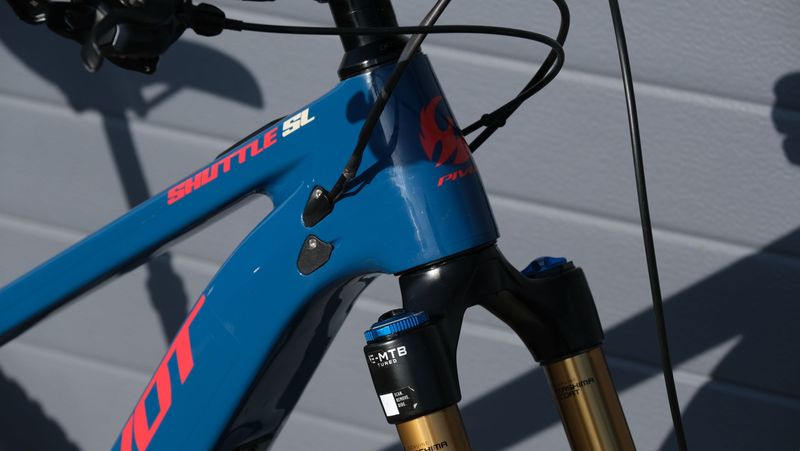 Używany Pivot Shuttle SL Pro X01 2022 2022 Mountainbike — zdjęcie 5 z 13