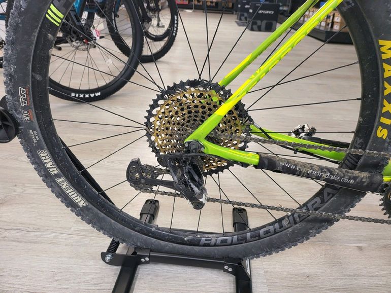 Used Cannondale F-Si Carbon 2 2018 2018 Mountainbike, Green, 27.5, 29 — image 5 of 8