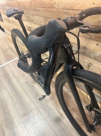 Używany Specialized Diverge STR Expert 2023 Road & Gravel — zdjęcie 4 z 8