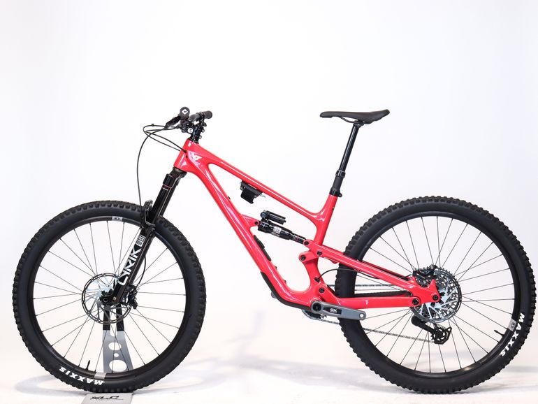 Used YT Industries 2024 / Jeffsy 29 HM CORE 4 / Crimson Red / L 2024 Mountainbike, Rojo — image 7 of 8