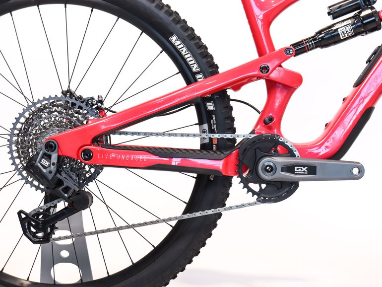 Used YT Industries 2024 / Jeffsy 29 HM CORE 4 / Crimson Red / L 2024 Mountainbike, Rojo — image 4 of 8