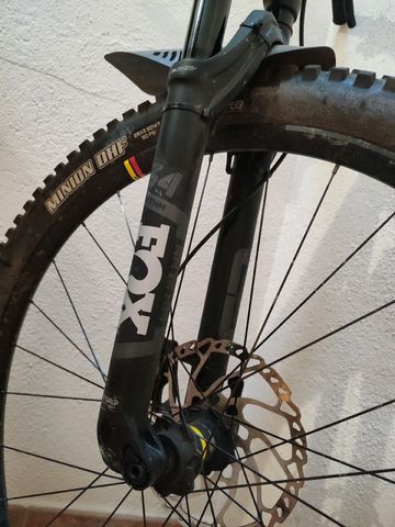 Gebrauchtes Specialized Stumpjumper Comp Alloy 2021 2021 Mountainbike, Hellgrau, 29 — Bild 7 von 8