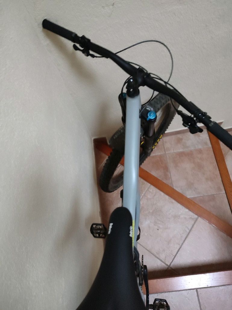 Brugt Specialized Stumpjumper Comp Alloy 2021 2021 Mountainbike — billede 3 af 8