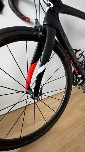 Gebrauchtes Pinarello Dogma F8 2018 Road & Gravel, Schwarz — Bild 9 von 11
