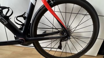 Gebrauchtes Pinarello Dogma F8 2018 Road & Gravel, Schwarz — Bild 8 von 11