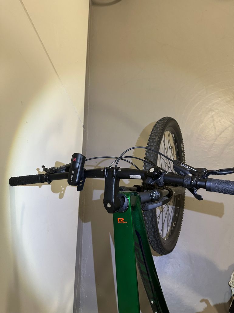 Used Corratec Revo BOW 2021 Mountainbike, Green — image 13 of 33