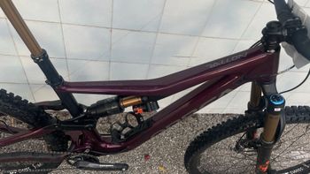 Used Orbea RALLON M-LTD 2023 2023 Mountainbike, Purple, 29 — image 2 of 3