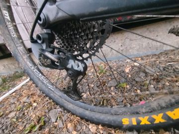 Tweedehands Santa Cruz Bronson Carbon C R 2018 2018 Mountainbike — afbeelding 3 van 9