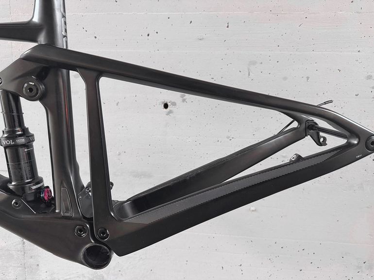 Used BMC Fourstroke 01 telaio 2020 Mountainbike, Black — image 5 of 6
