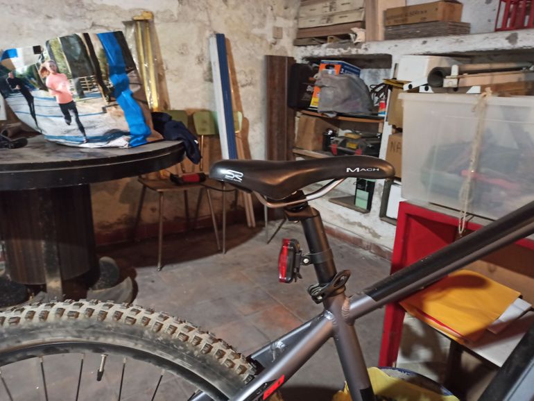 Used Atala ATALA B-CROSS-a3.1 2023 Mountainbike, Light Gray — image 9 of 11