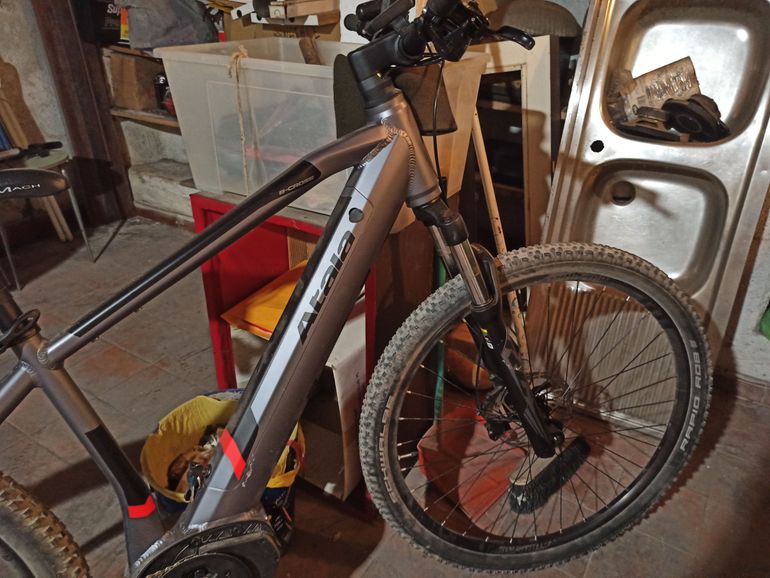 Used Atala ATALA B-CROSS-a3.1 2023 Mountainbike, Light Gray — image 4 of 11