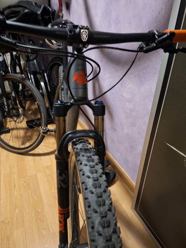 Used MMR Rakish 10 2020 Mountainbike, Light Gray — image 2 of 9