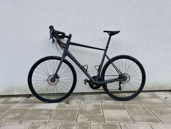 Tweedehands CUBE ATTAIN SLX 2023 2023 Road & Gravel — afbeelding 1 van 4