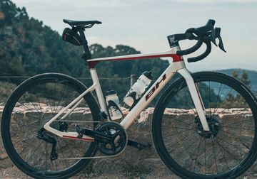 Used BH ULTRALIGHT 9.0 2023 Frameset 2023 Road & Gravel, White — image 3 of 7
