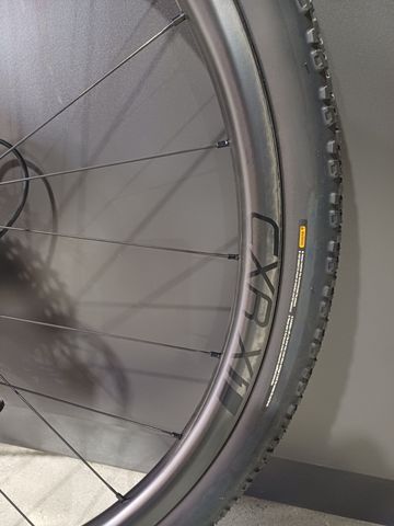 Tweedehands Giant Revolt X Advanced Pro 2 2023 2023 Road & Gravel — afbeelding 4 van 8