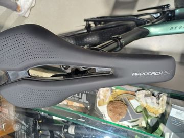 Tweedehands Giant Revolt X Advanced Pro 2 2023 2023 Road & Gravel — afbeelding 5 van 8