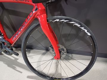 Pinarello DISK SHIMANO 105 2023 Road & Gravel usato, Rosso — immagine 2 di 8