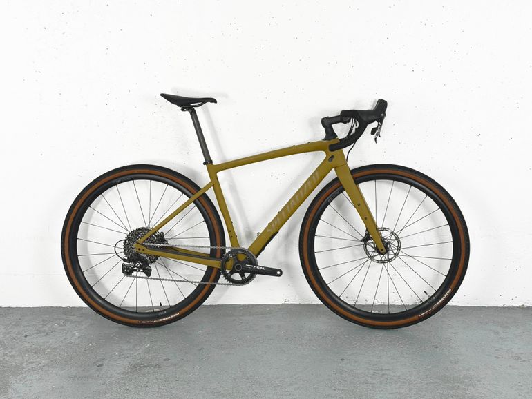 Used Specialized Specialized Diverge Sram Apex Taille 54 / Roues DT Swiss G540 2023 Road & Gravel, Black — image 1 of 6