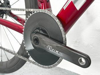 Used Trek Emonda SLR 7 2021 Sram Red AXS Taille 52 / Roues Zipp 303 Firecrest 2021 Road & Gravel, Black — image 6 of 6