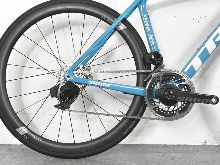 Trek Emonda SLR Sram Red AXS Taille 52 / Lauretta Hanson / Roues Vision TLR db SC 40 2024 Road & Gravel usato, Nero — immagine 3 di 5
